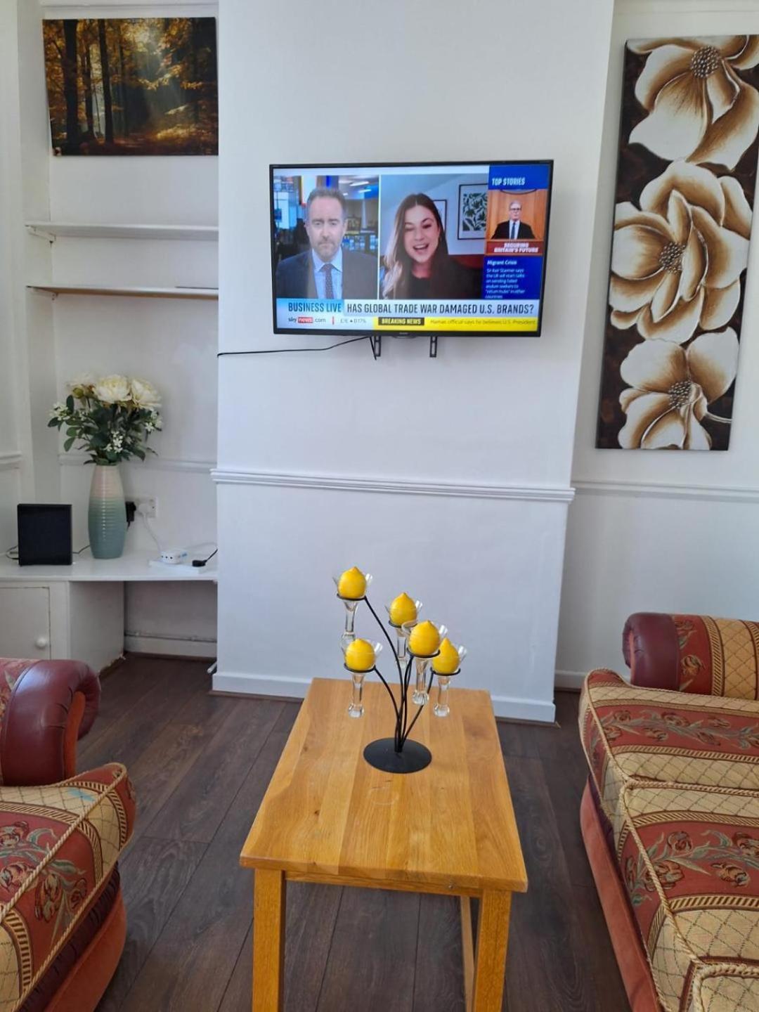 12 Cornwallis Lodge Family Room 1 Stoke-on-Trent Ngoại thất bức ảnh